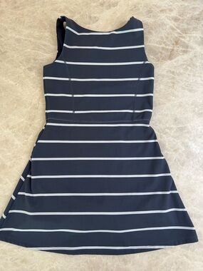 EUC Abercrombie YPB active dress